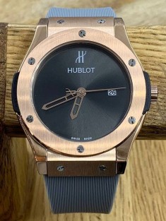 Часы Hublot