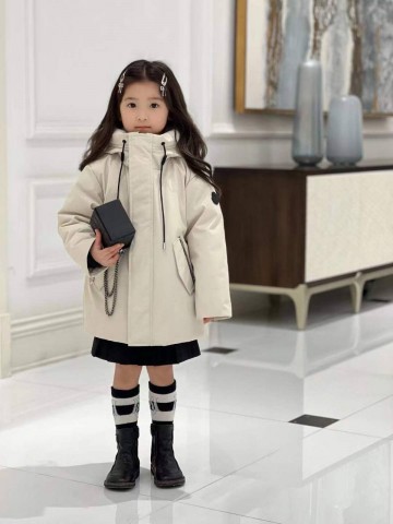 Пуховик Moncler