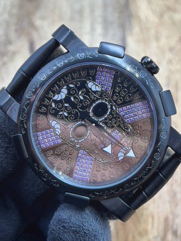 Часы Romain Jerome