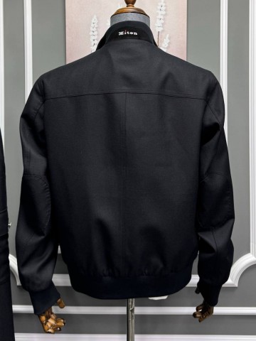 Костюм Kiton