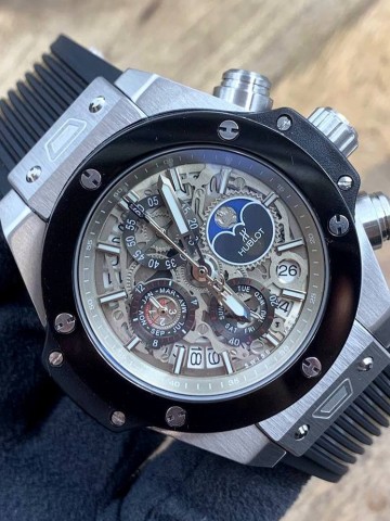 Часы Hublot