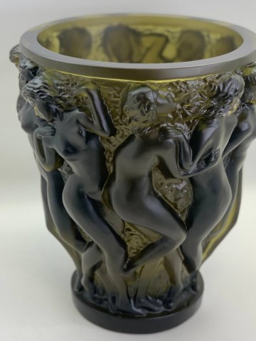 Ваза Lalique