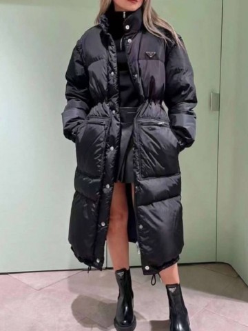 Пуховик Prada