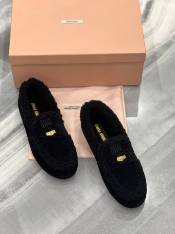 Лоферы MIU MIU