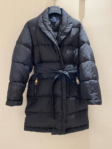 Пуховик Louis Vuitton