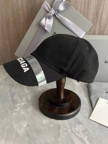 Кепка Balenciaga