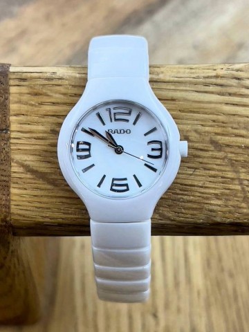 Часы Rado