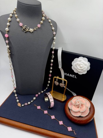Чокер CHANEL