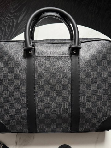 Портфель Louis Vuitton