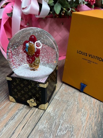 Шар Louis Vuitton