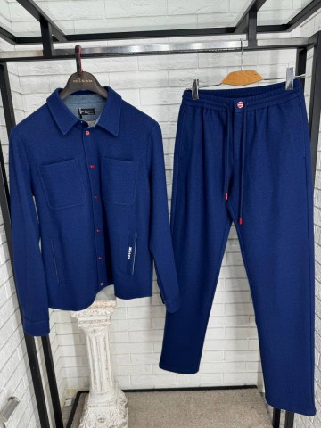Прогулочный костюм Kiton