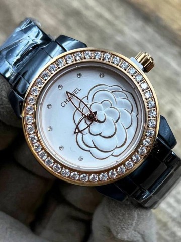 Часы CHANEL