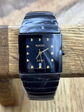 Часы Rado
