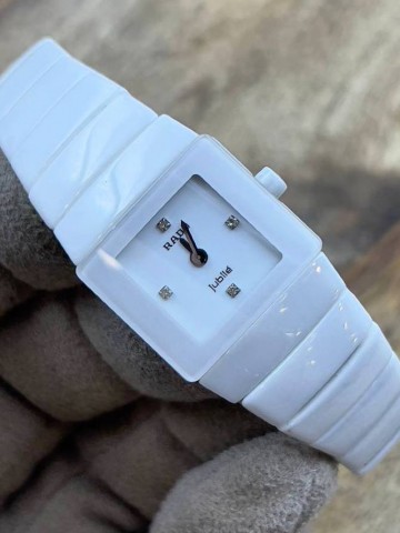 Часы Rado