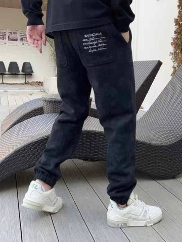 Спортивные штаны Balenciaga