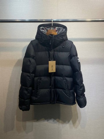 Пуховик Burberry