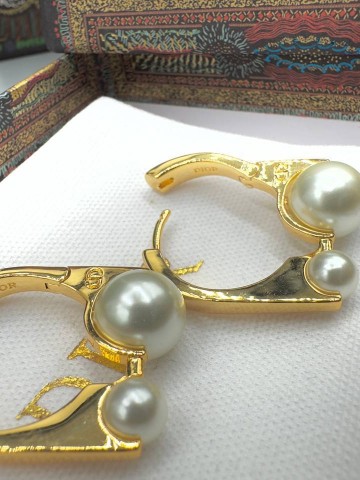 Серьги Dior