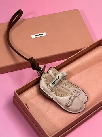 Брелок для сумки MIU MIU