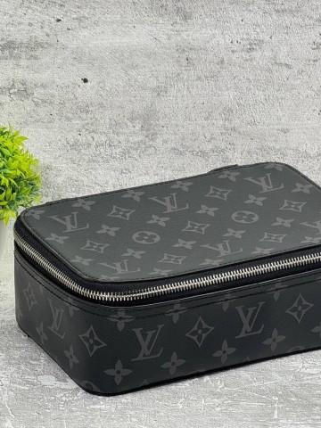 Несессер Louis Vuitton
