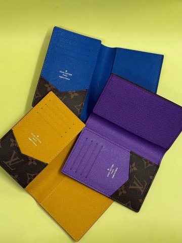 Обложка на паспорт Louis Vuitton