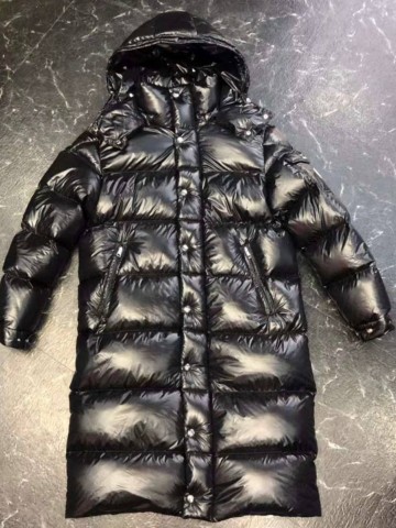 Пуховик Moncler