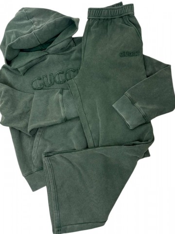 Костюм Gucci