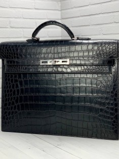 Портфель Hermes