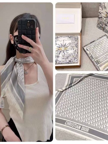 Платок Dior 65х65 см