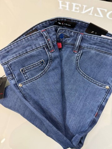Джинсы Kiton