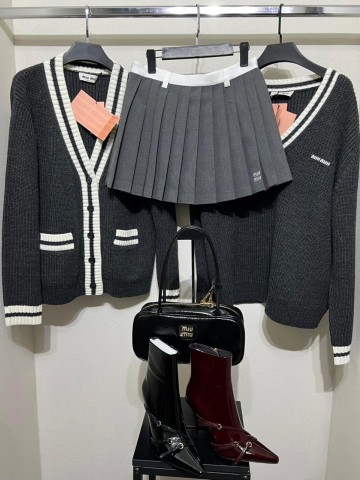 Свитер MIU MIU