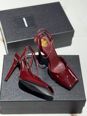 Босоножки Yves Saint Laurent