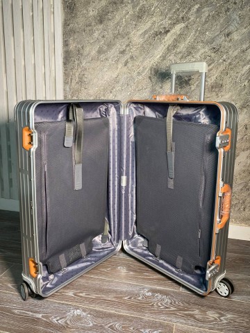 Чемодан Rimowa