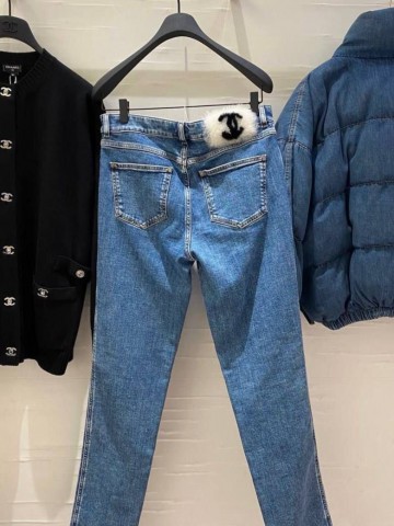 Джинсы CHANEL