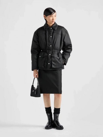Пуховик Prada