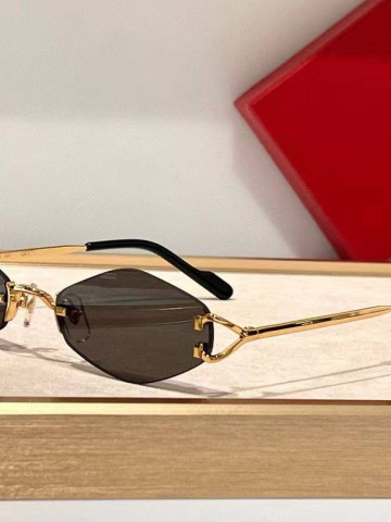 Солнцезащитные очки Cartier