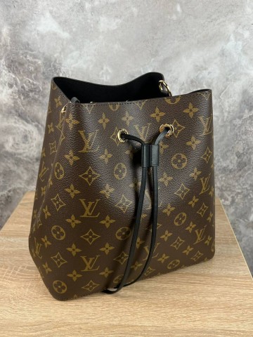 Сумка Louis Vuitton