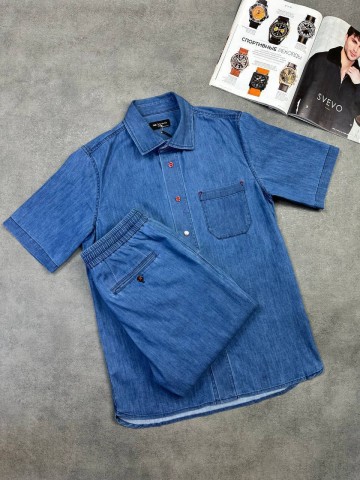 Костюм Kiton