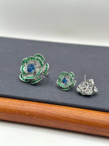 Серьги Bvlgari