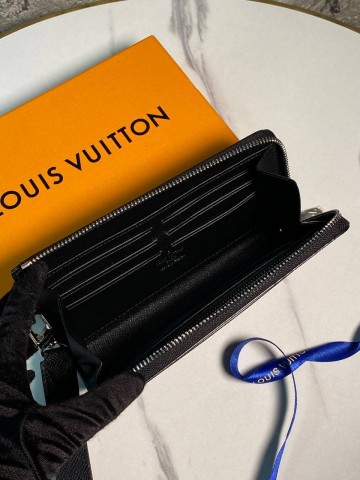 Портмоне Louis Vuitton