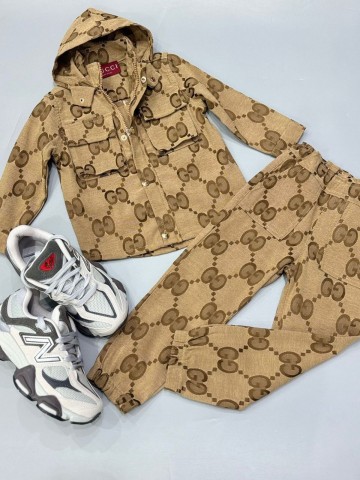 Костюм Gucci