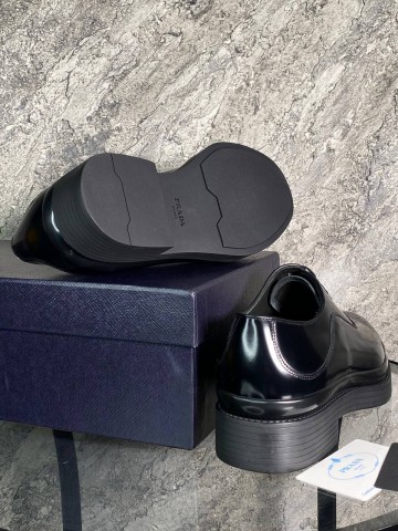 Туфли Prada