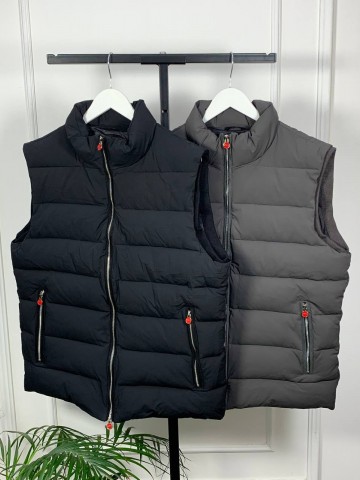 Жилет Kiton