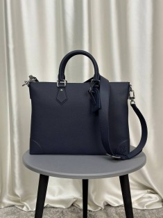 Портфель Louis Vuitton