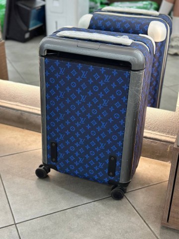 Чемодан Louis Vuitton