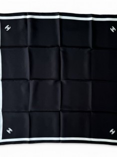 Платок CHANEL 90х90 см