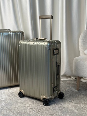 Чемодан Rimowa S