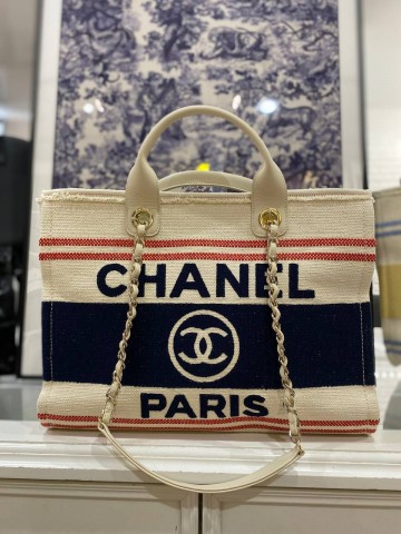 Сумка CHANEL
