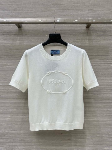 Кофта Prada