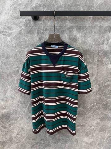 Футболка Prada