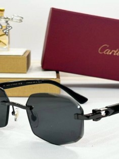 Солнцезащитные очки Cartier